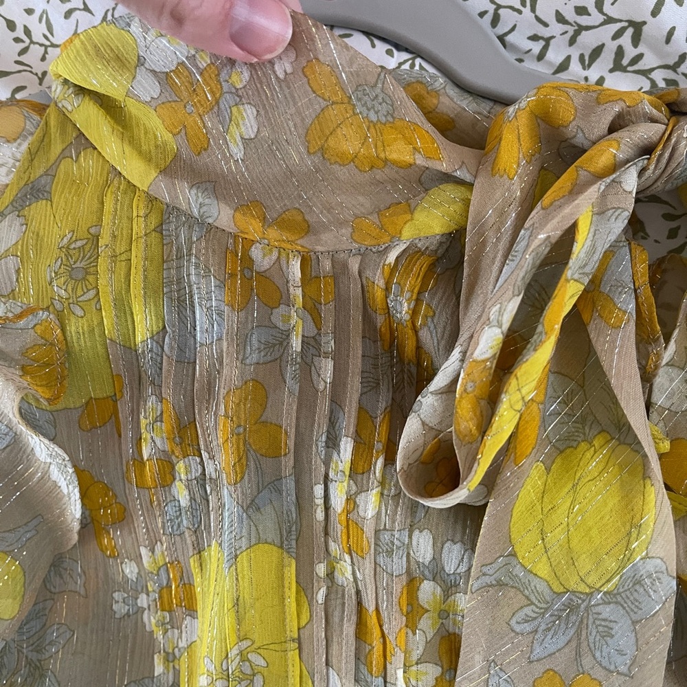 Veronica Beard Dali Silk Halter Top Yellow Floral Pyrex Threading Size 6 - Picture 5 of 15